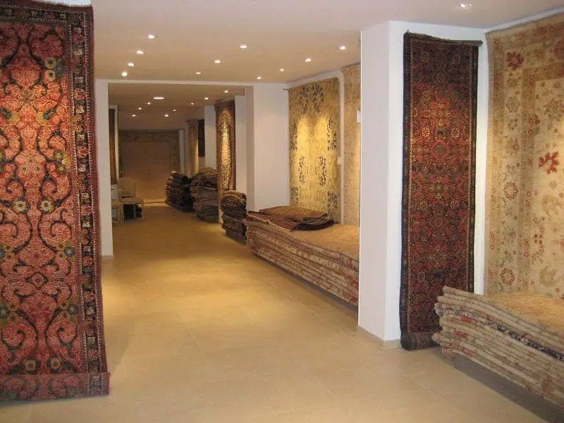 Mastour Gallery , tapijtwinkel in Brussel