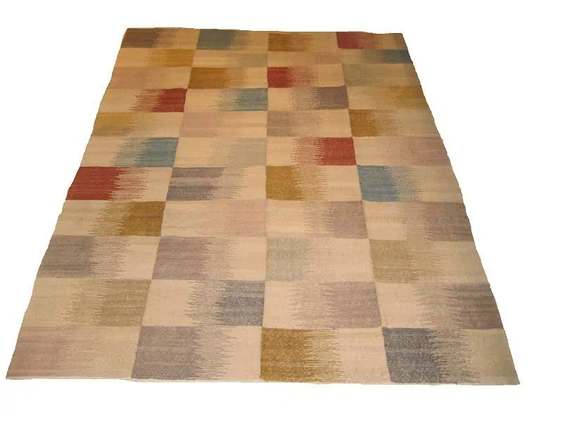 Handgeweven Afghaans kilim met een modern design en abstracte geometrische patronen.