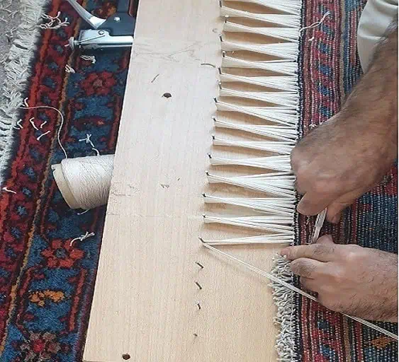 Tapijt restauratie specialist - Handwerk voor herstel van franjes en zijkanten